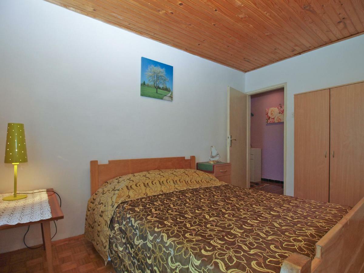 Vesna 1878 Apartman