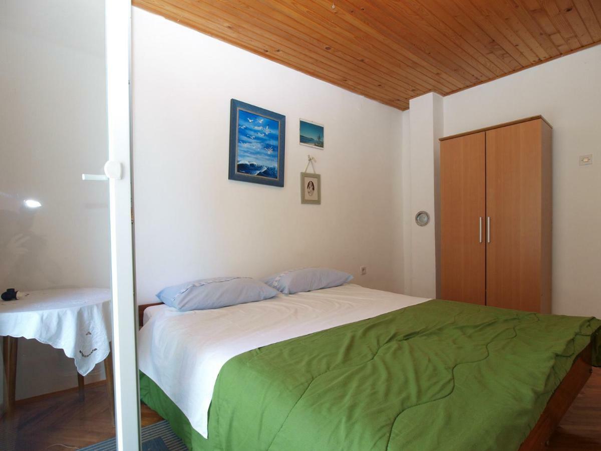 Vesna 1878 Apartman *